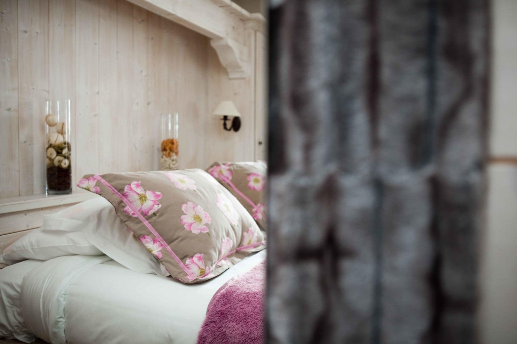 Hotel Les Barmes De L'Ours Val-dʼIsère Eksteriør bilde