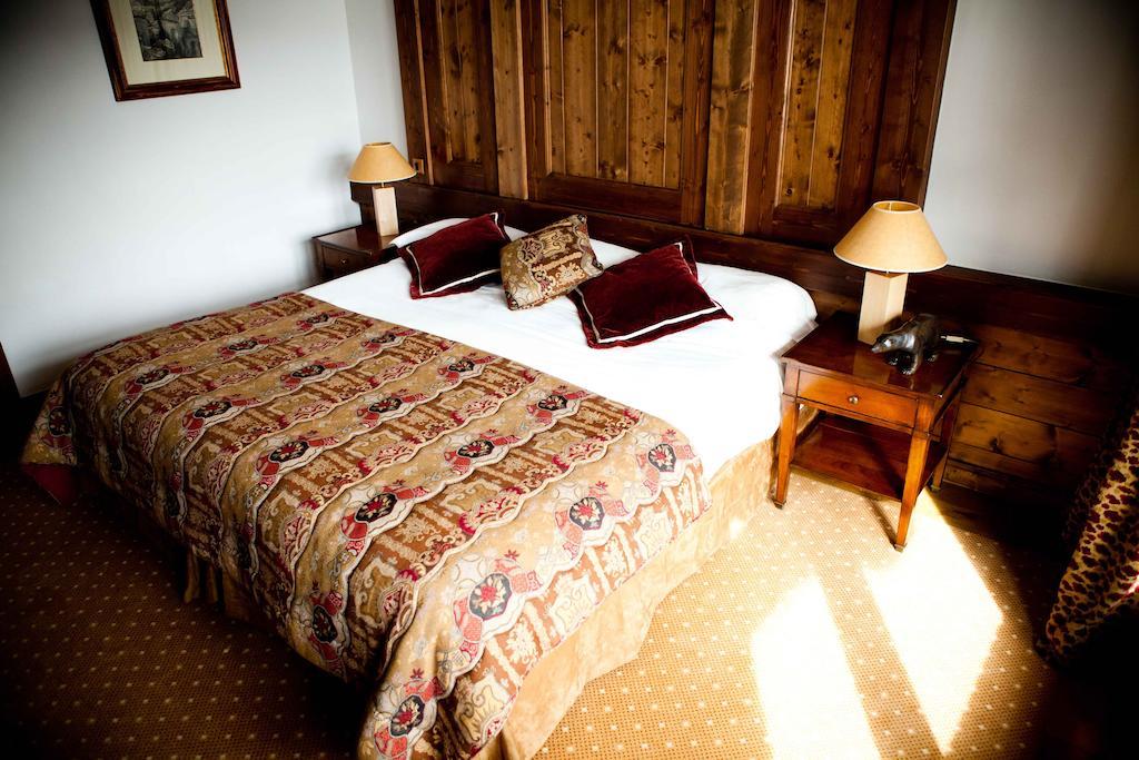Hotel Les Barmes De L'Ours Val-dʼIsère Rom bilde