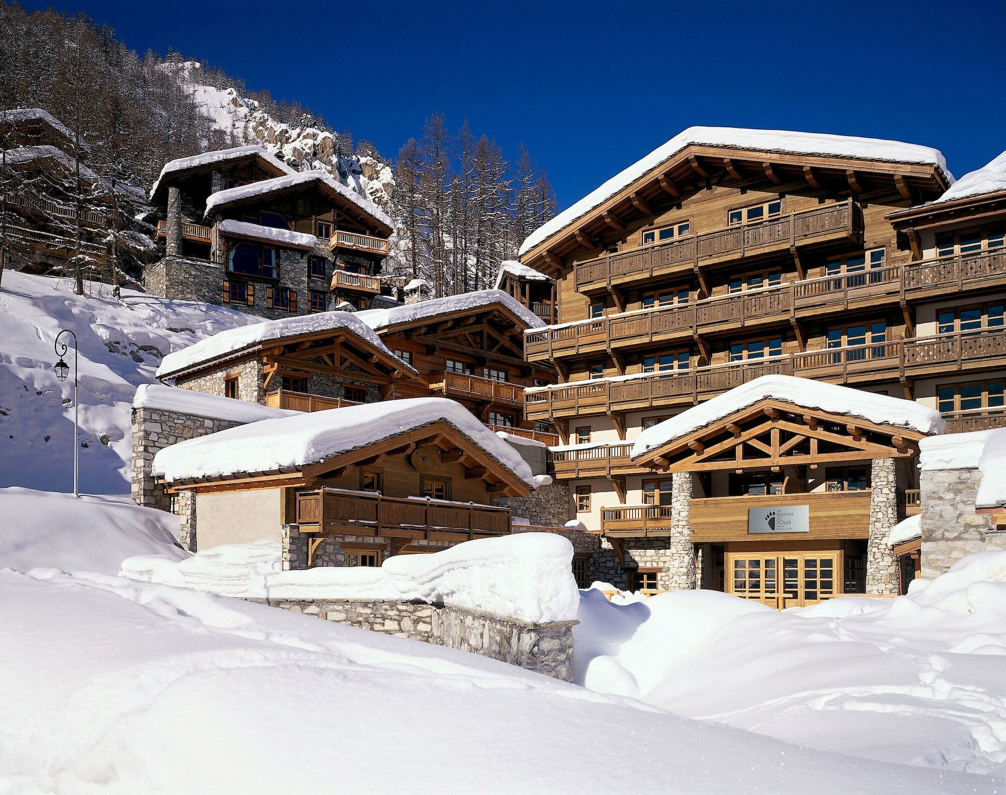 Hotel Les Barmes De L'Ours Val-dʼIsère Eksteriør bilde